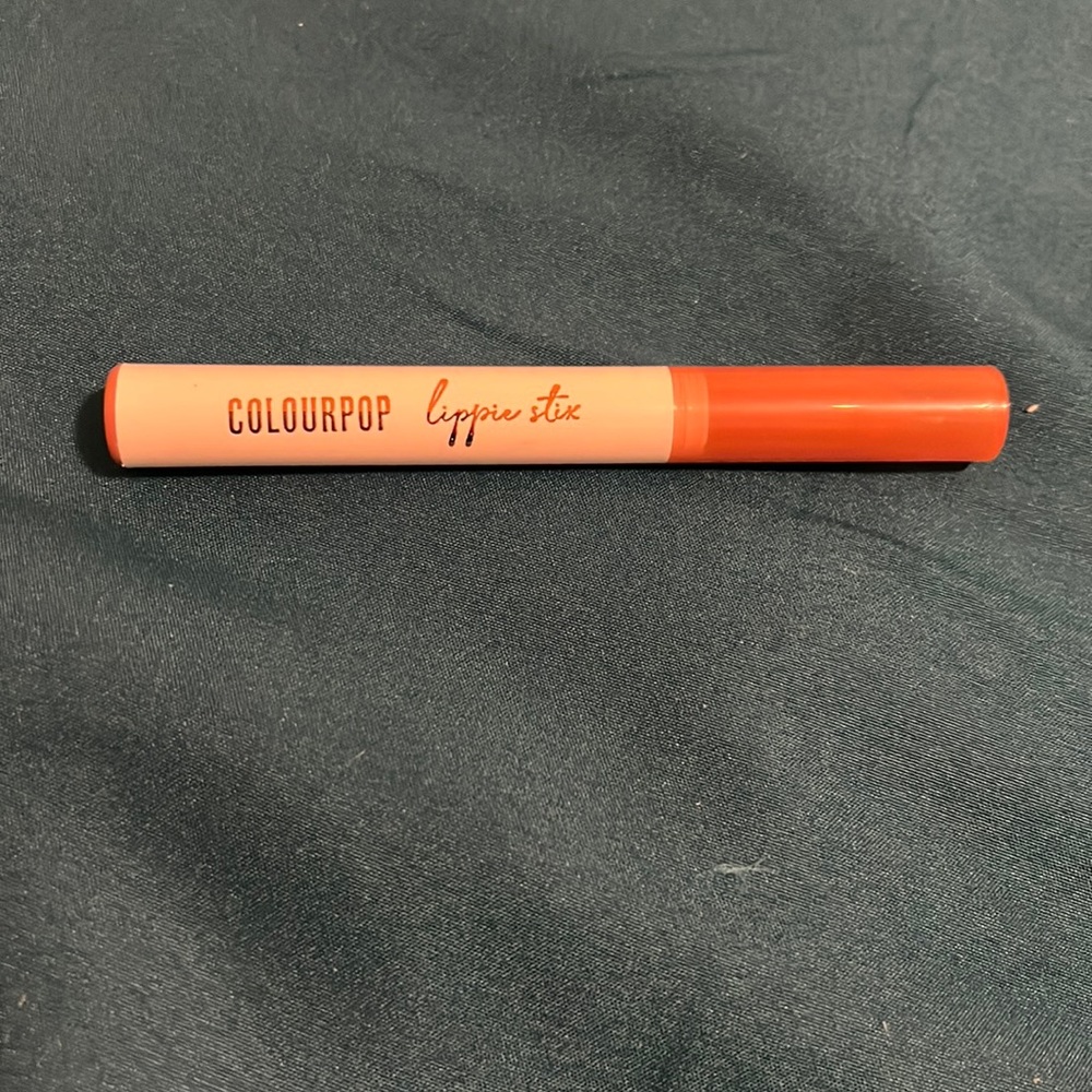 Color pop lip pie stix